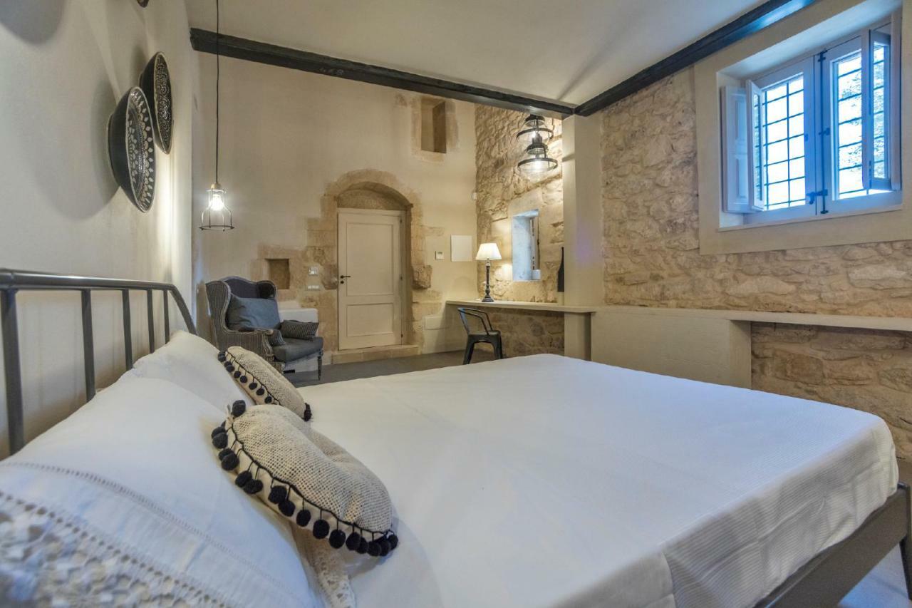 Terre Di Cavalusi Relais Pension Donnafugata Buitenkant foto